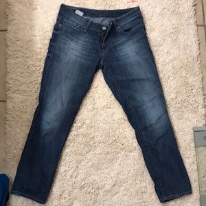 Mavi brand stretch capris